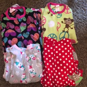 Girls medium feet pajamas. Hardly worn.